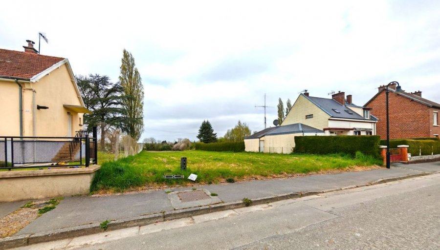 Terrain constructible Condé-Folie (80890) 730 m² 35 000 €